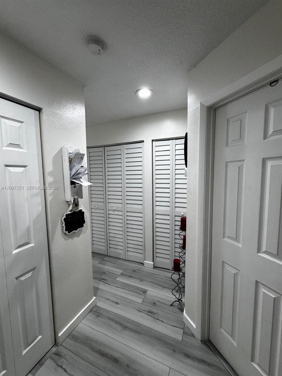 5836 Nw 199th Street Property Photo 23