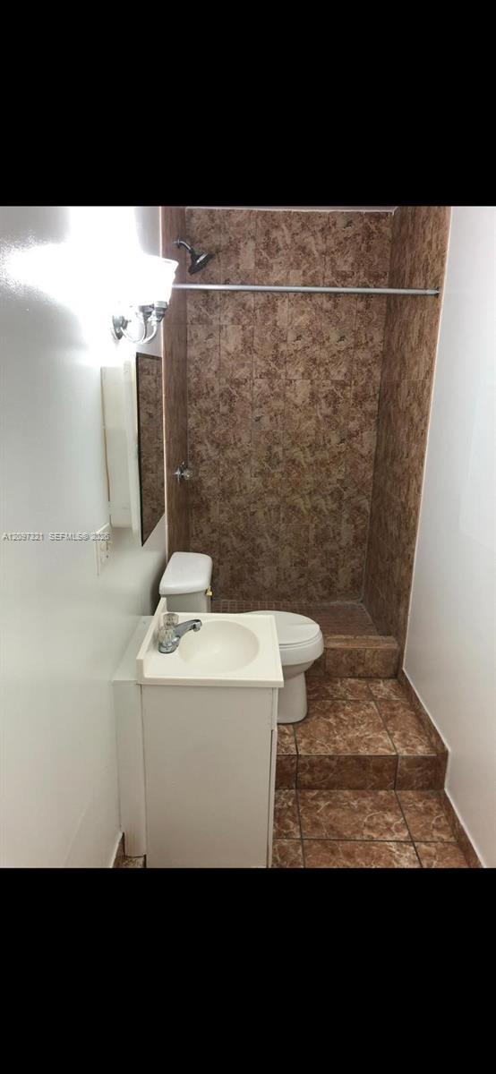 5836 Nw 199th Street Property Photo 44