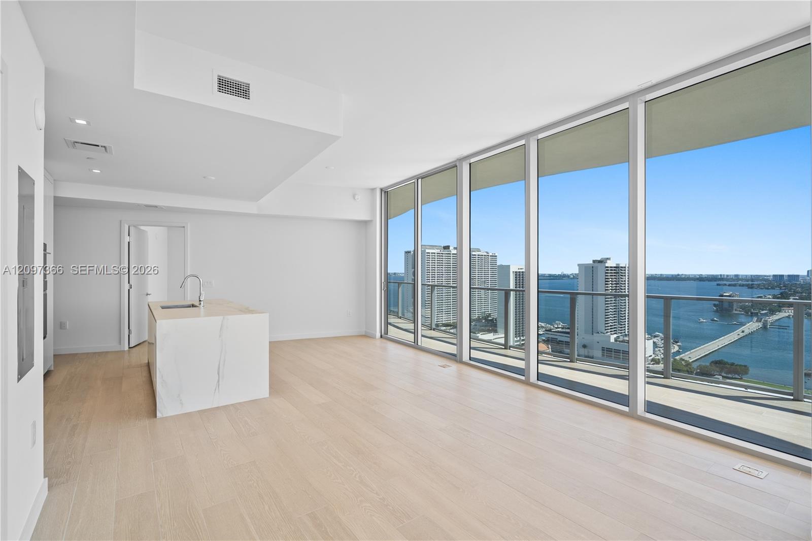 1400 Biscayne Boulevard 2601 Property Photo 4