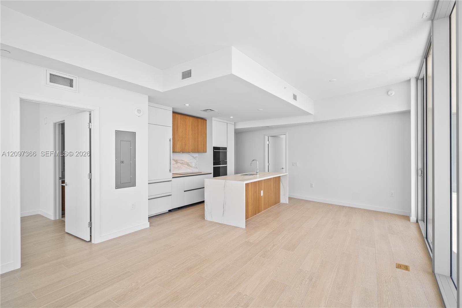 1400 Biscayne Boulevard 2601 Property Photo 6