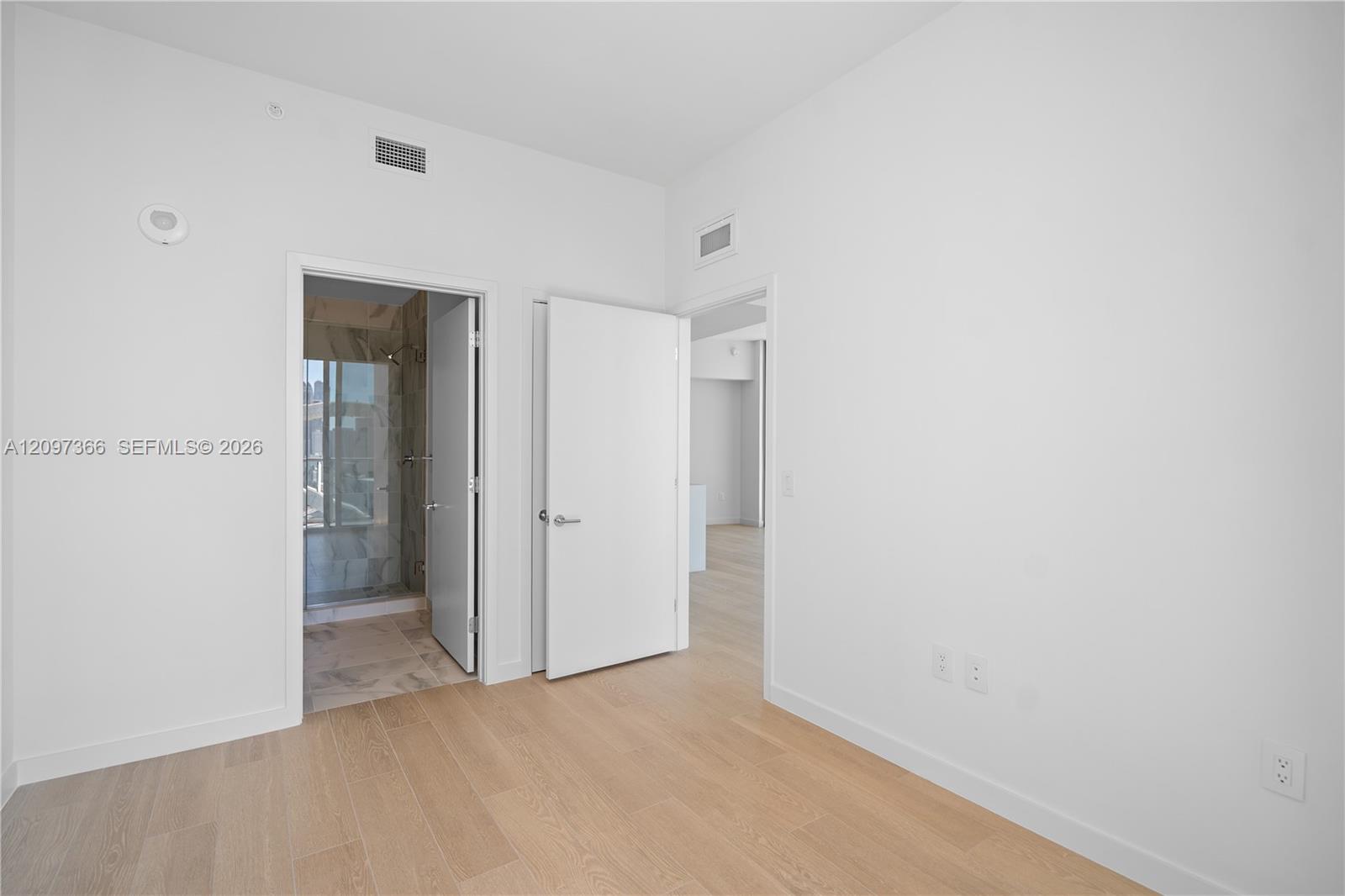 1400 Biscayne Boulevard 2601 Property Photo 10