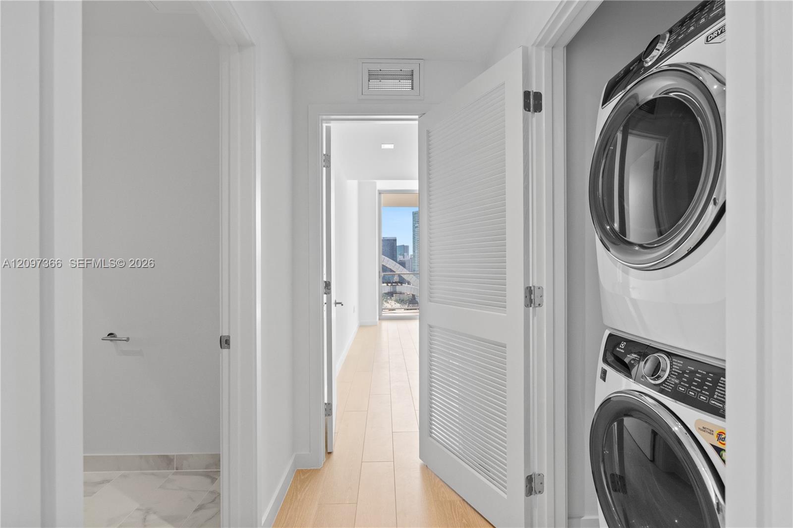 1400 Biscayne Boulevard 2601 Property Photo 13