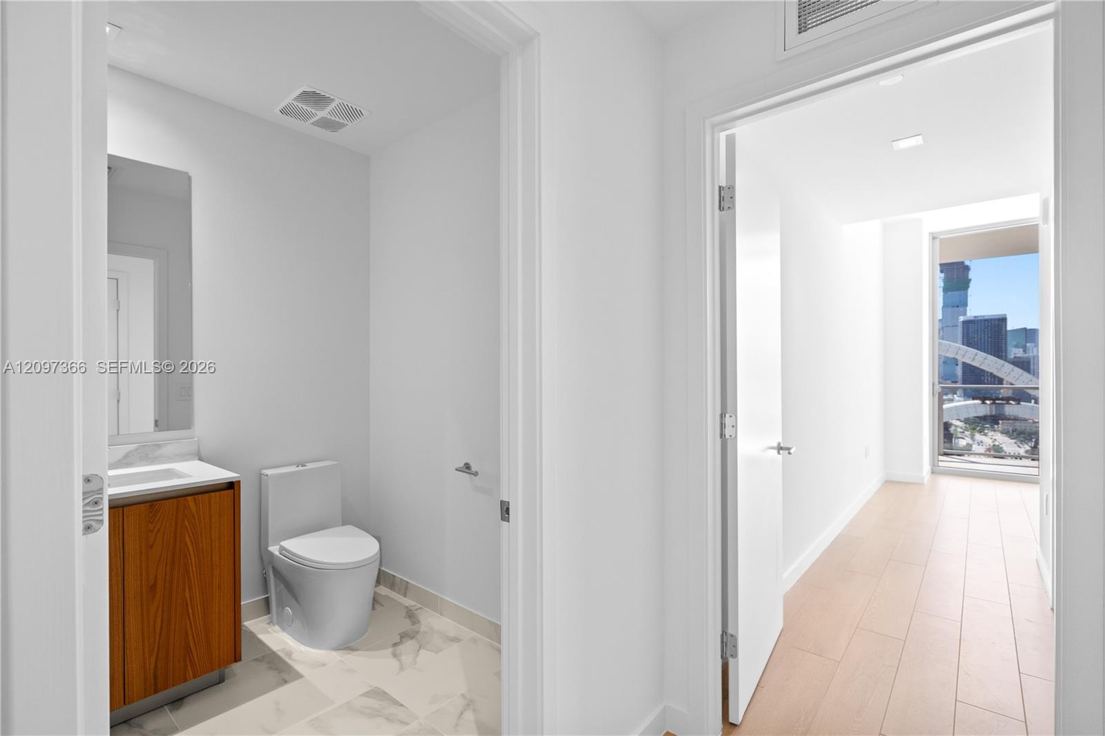1400 Biscayne Boulevard 2601 Property Photo 14