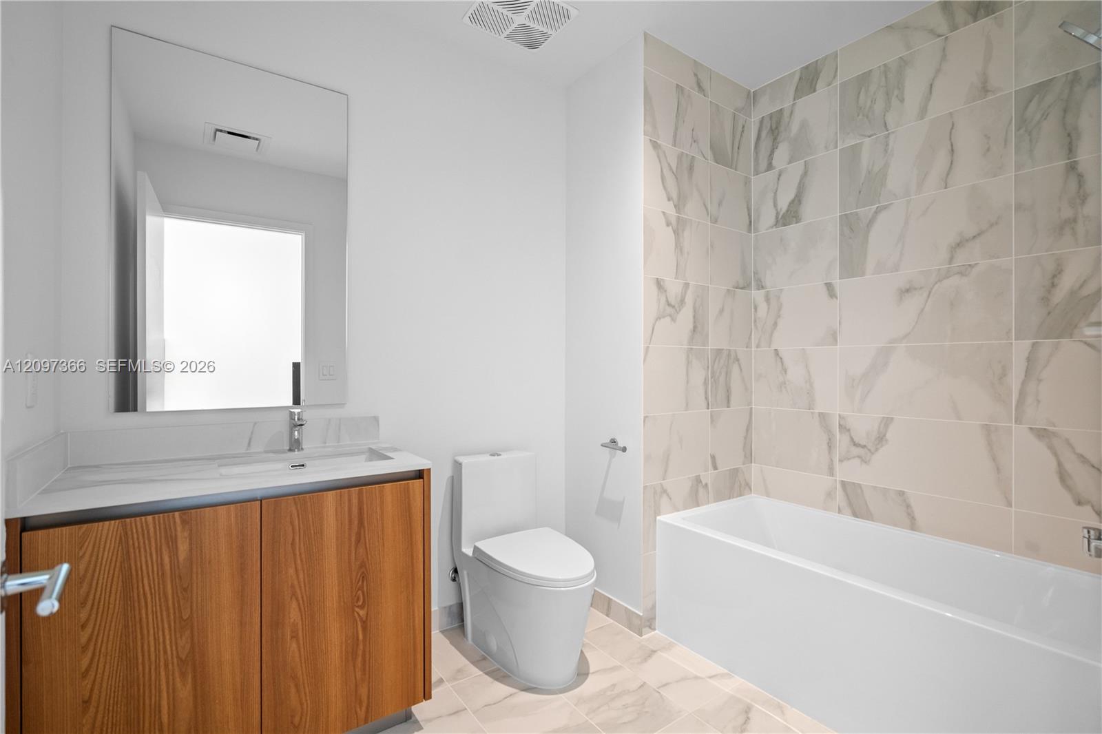 1400 Biscayne Boulevard 2601 Property Photo 18