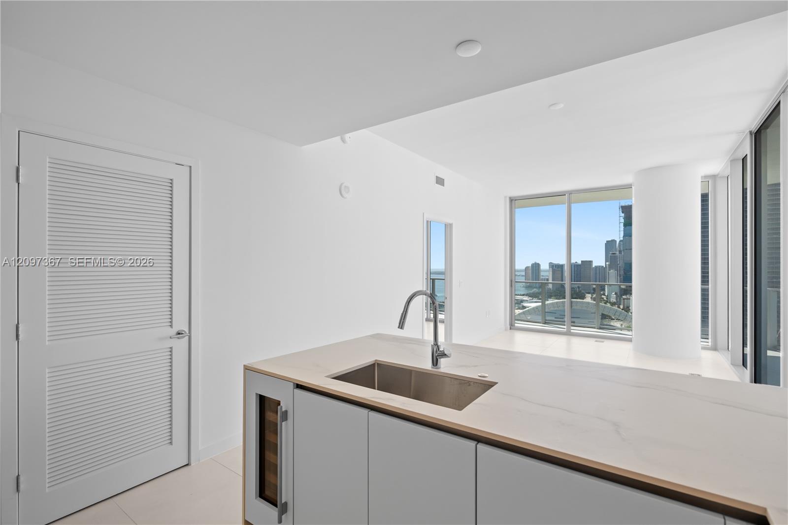 1400 Biscayne Boulevard 3602 Property Photo 6