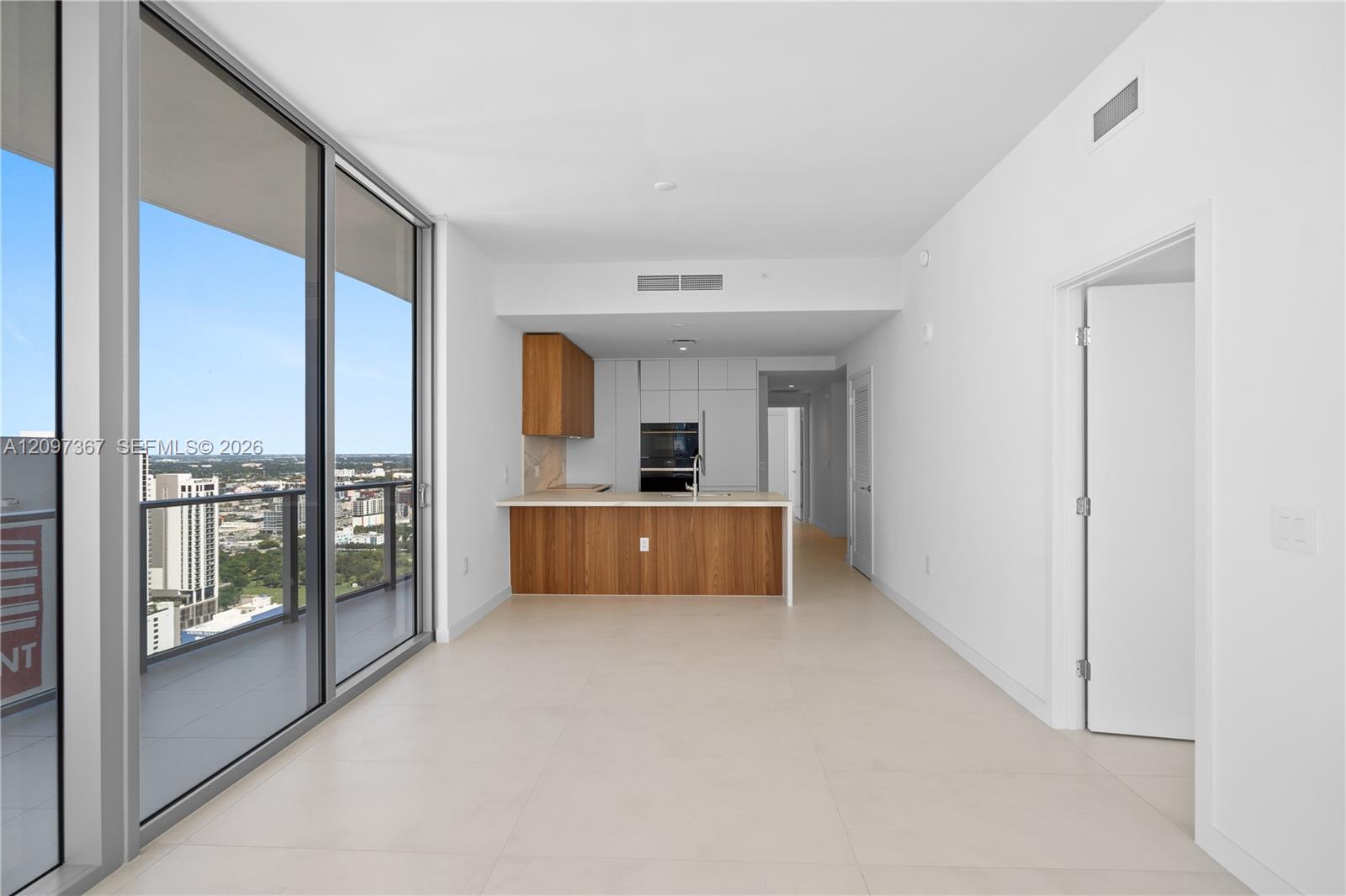1400 Biscayne Boulevard 3602 Property Photo 8