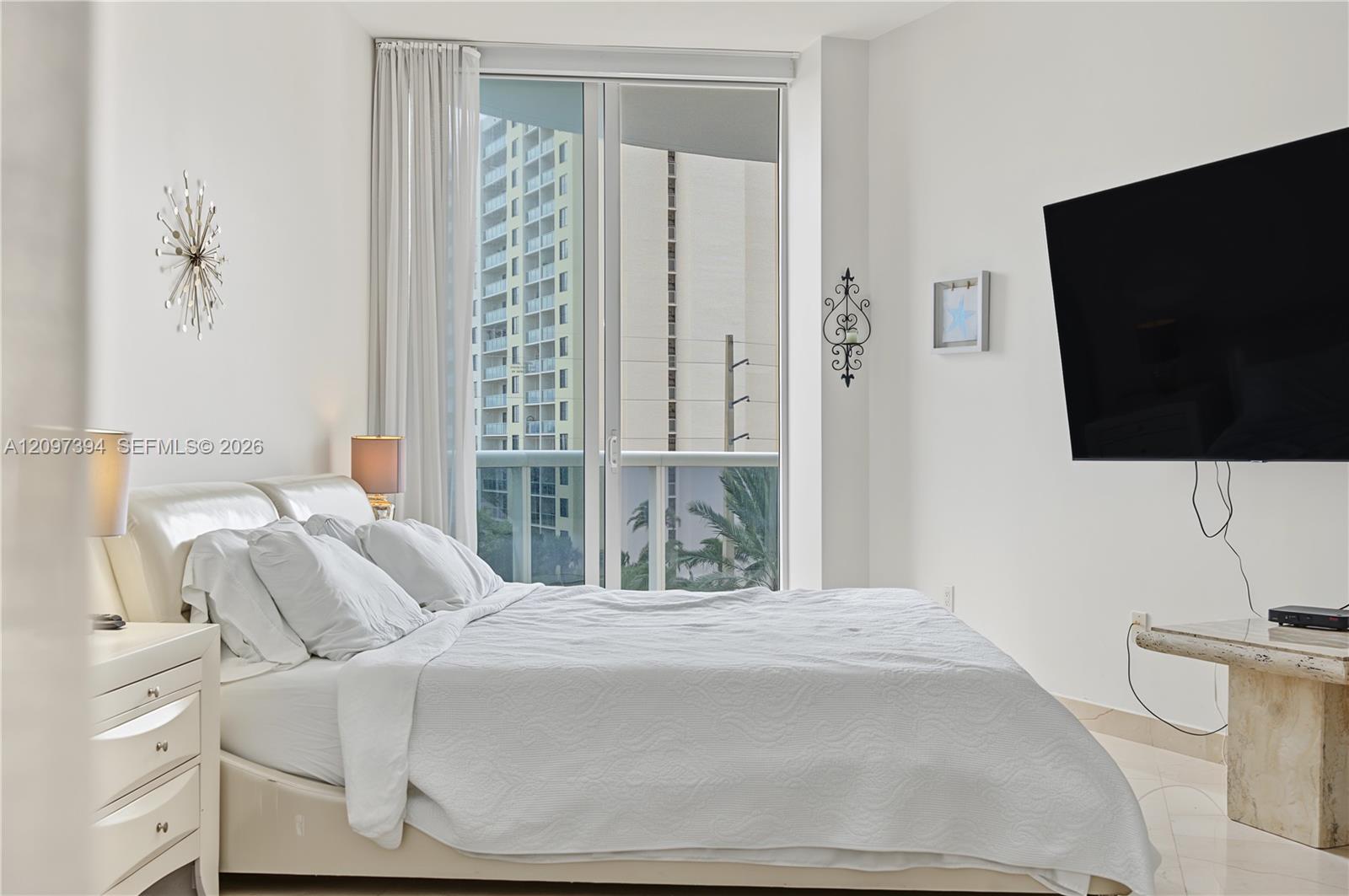 15901 Collins Avenue 405 Property Photo 17
