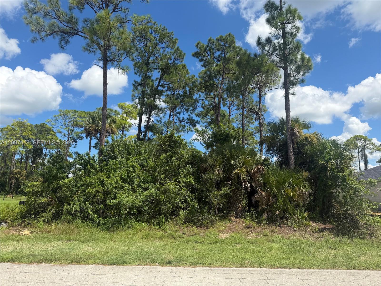 5018 N Rosebud Circle Property Photo 1