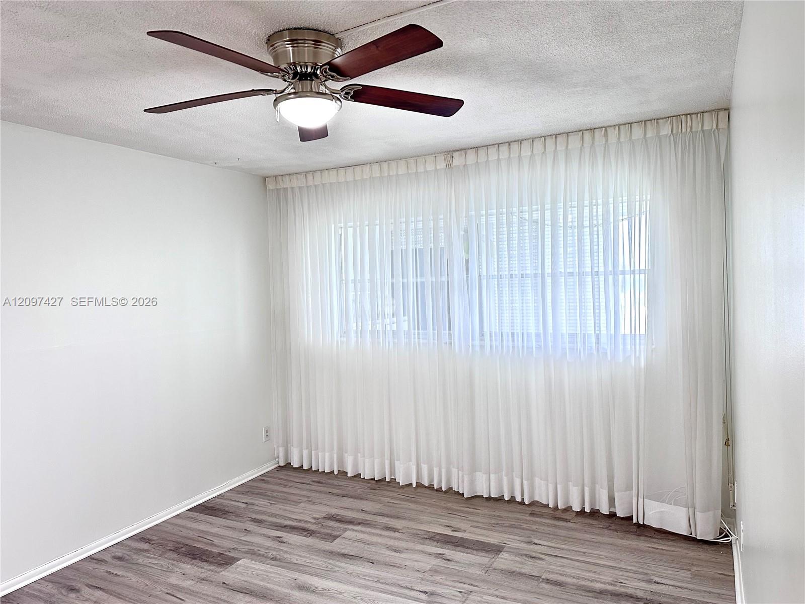 950 Hillcrest Drive 511 Property Photo 11