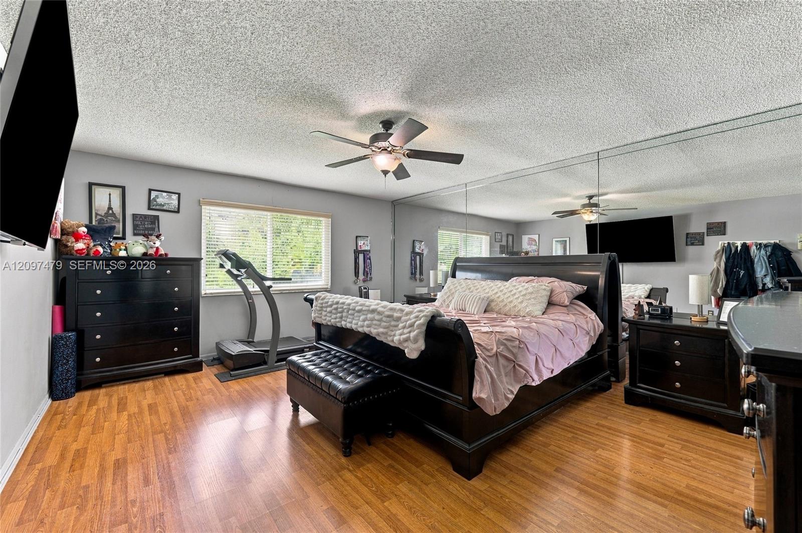 5361 Lancelot Lane Property Photo 10