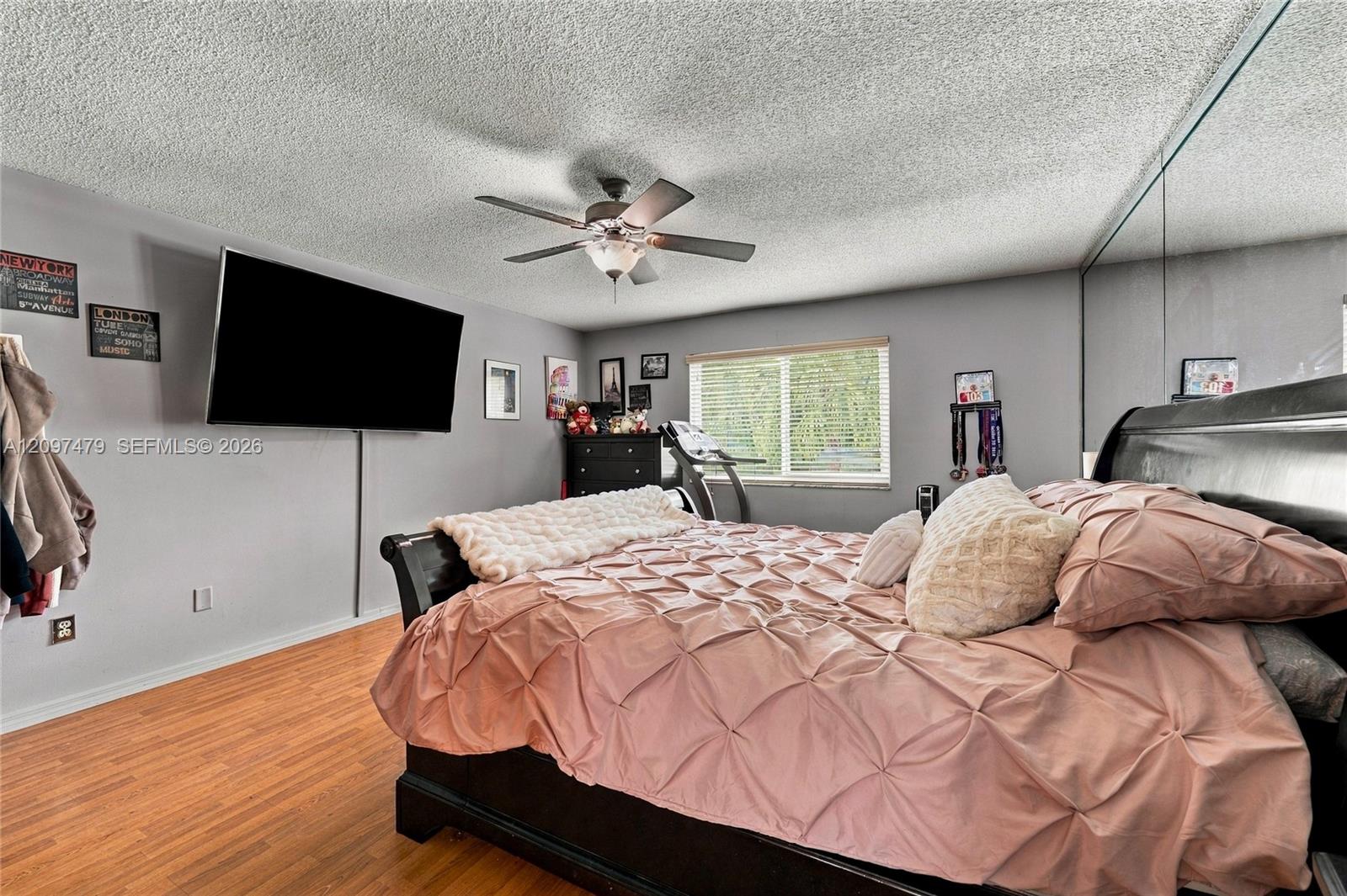 5361 Lancelot Lane Property Photo 11