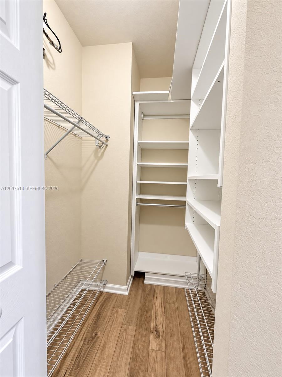 A12097514 Property Photo 21