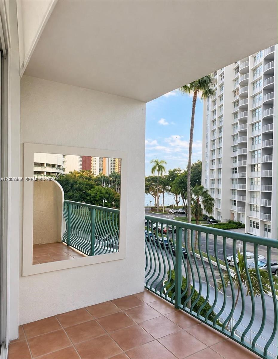 A12097557 Property Photo 5