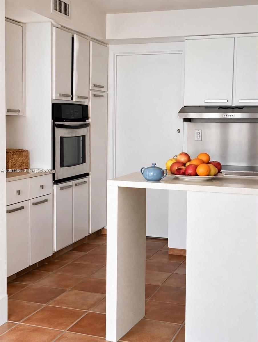 A12097557 Property Photo 8