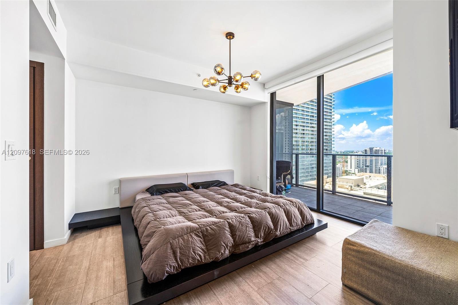 1000 Brickell Plaza 2111 Property Photo 10