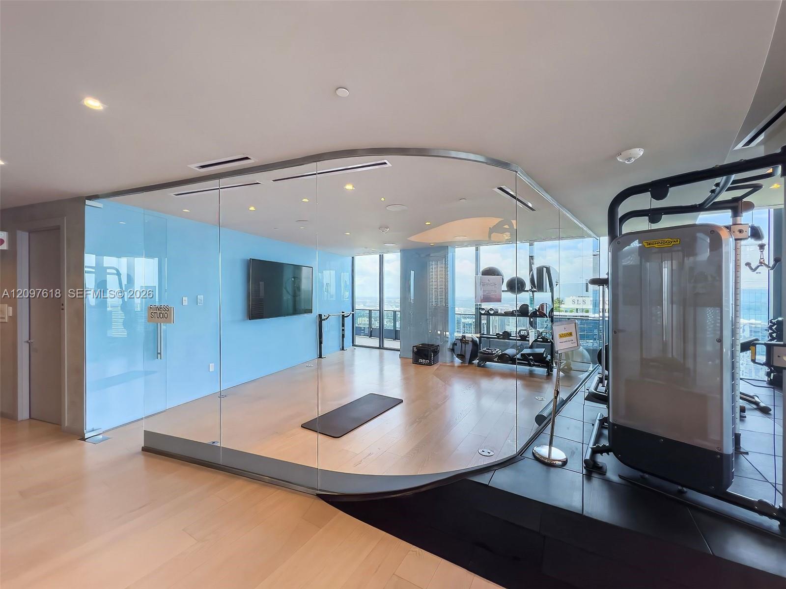 1000 Brickell Plaza 2111 Property Photo 27