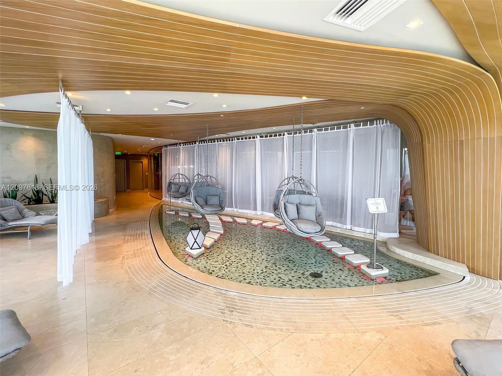 1000 Brickell Plaza 2111 Property Photo 40