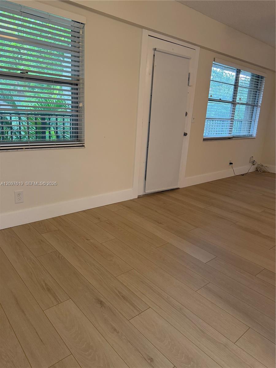 100 Sw 132nd Way 304k Property Photo 4