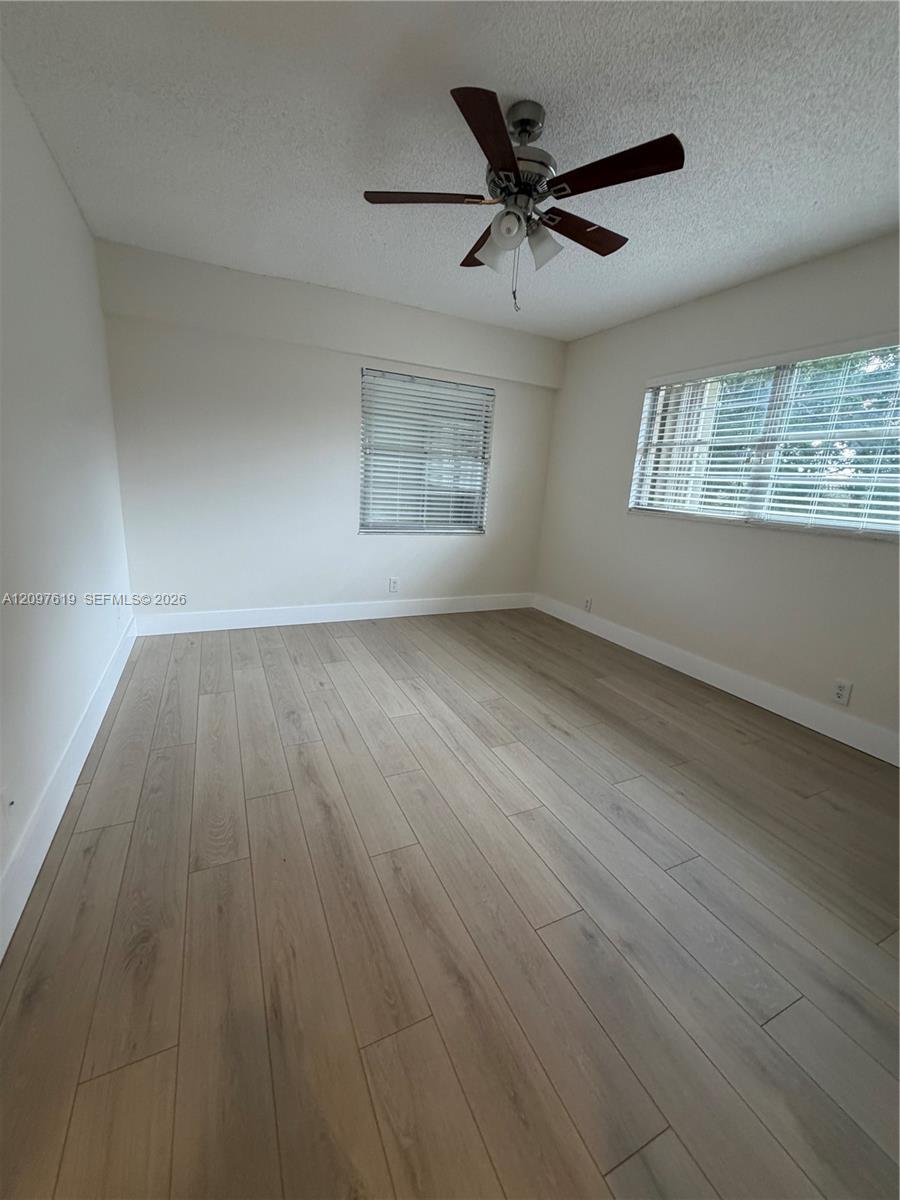 100 Sw 132nd Way 304k Property Photo 13