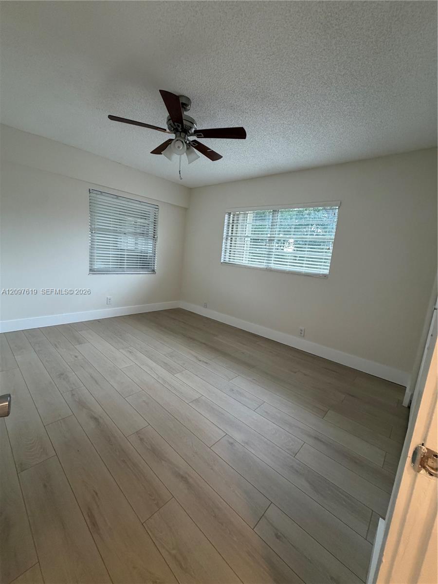 100 Sw 132nd Way 304k Property Photo 15