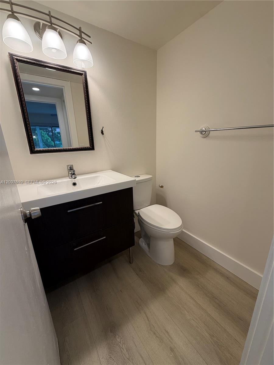 100 Sw 132nd Way 304k Property Photo 17