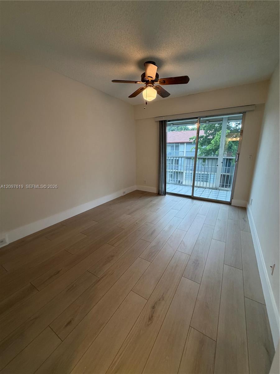 100 Sw 132nd Way 304k Property Photo 19