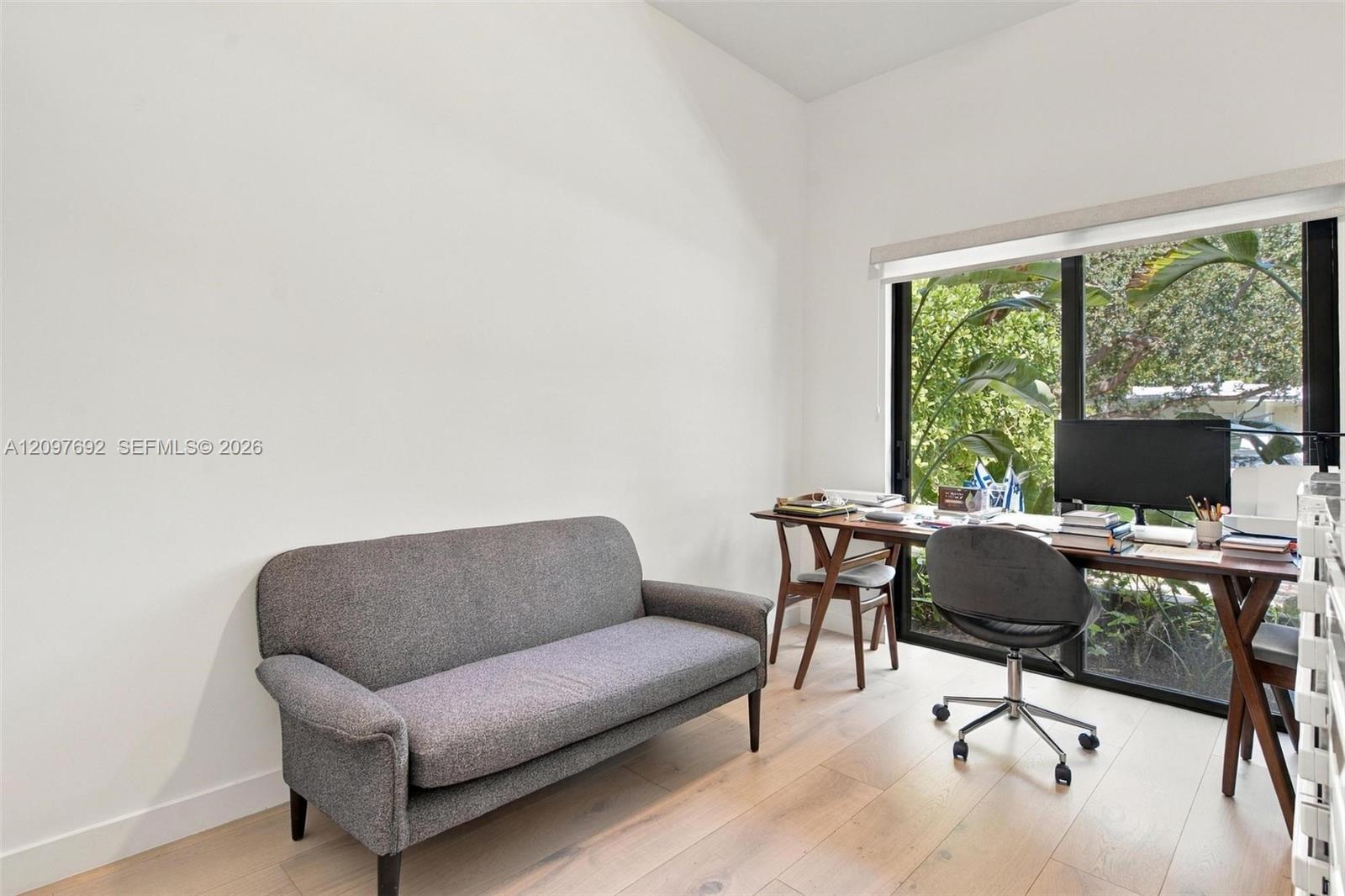 600 W 51st Street Property Photo 40