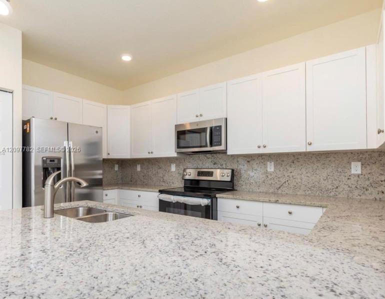 A12097782 Property Photo 12