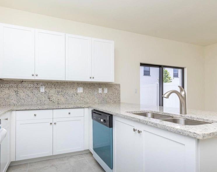 A12097782 Property Photo 13