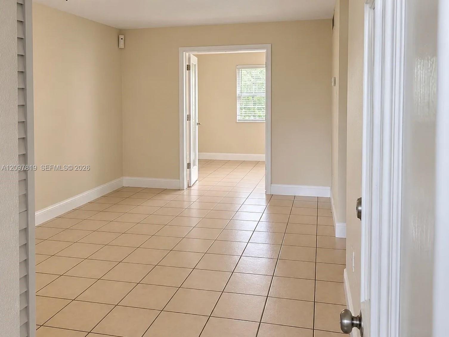 17255 SW 95th Avenue 356 Property Photo 1