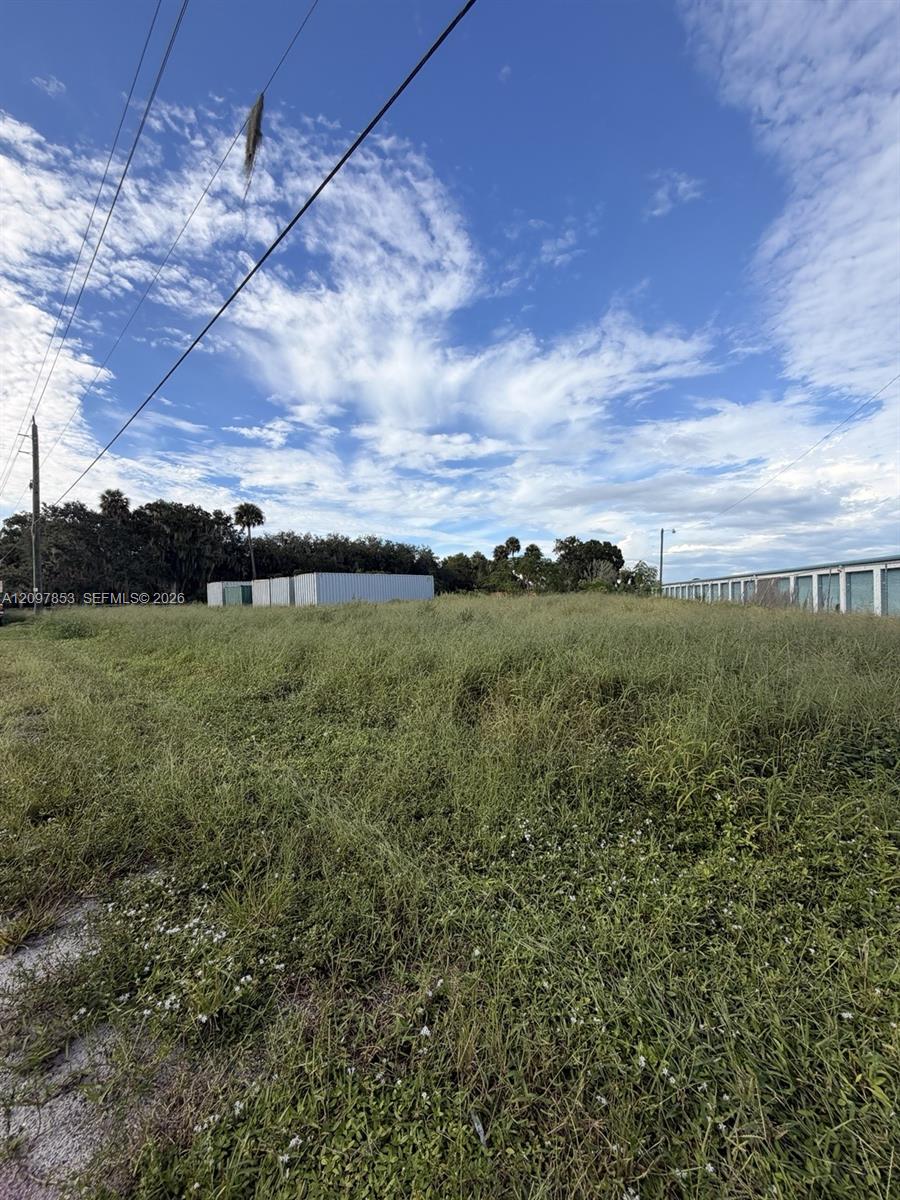 4573 Se Us Highway 441 Property Photo 7