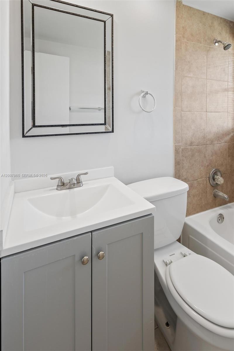101-103 Jasmine Court Property Photo 23
