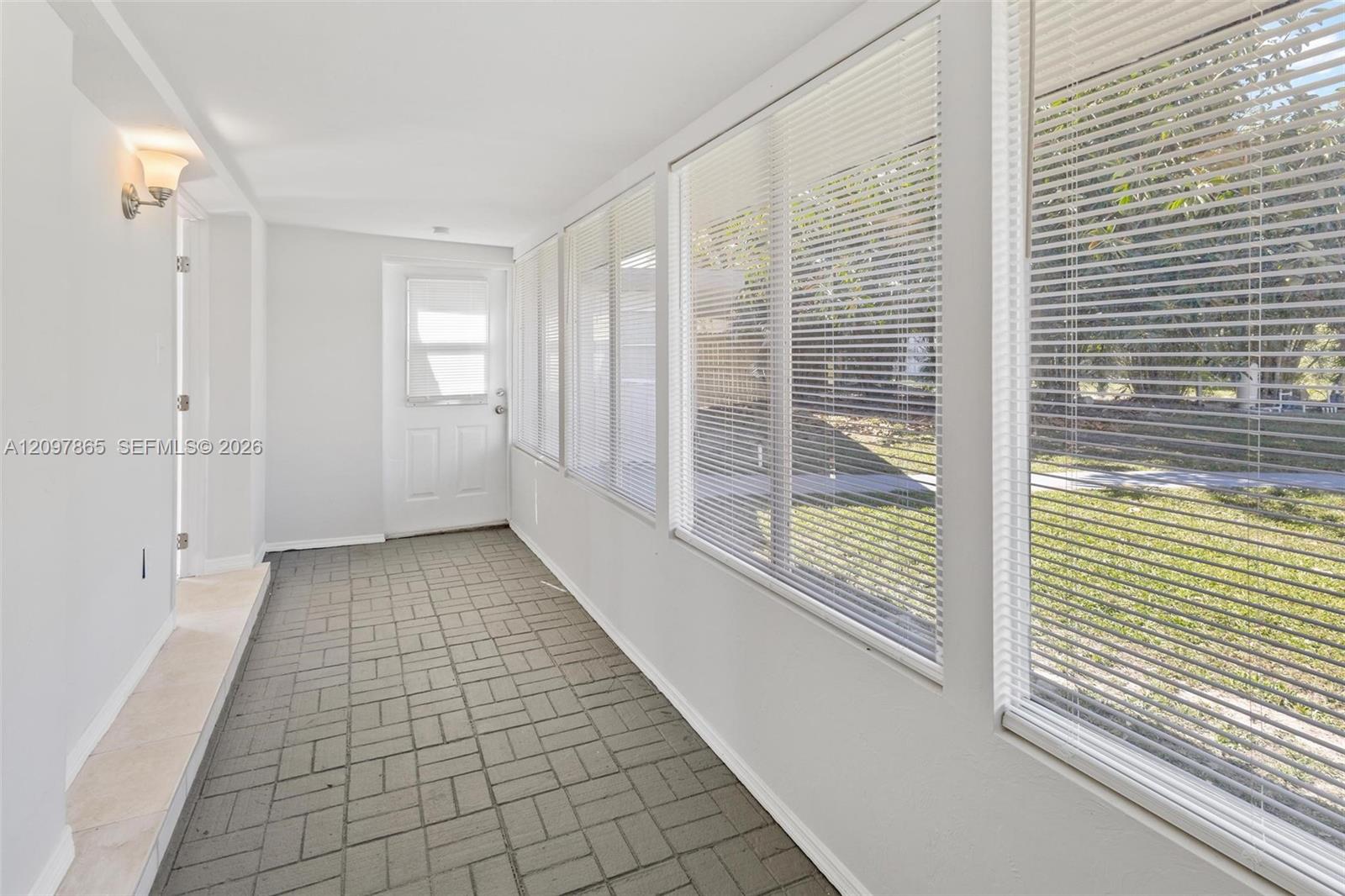 101-103 Jasmine Court Property Photo 25