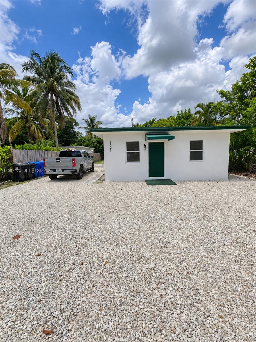 1521 Nw 5th Avenue Property Photo 1