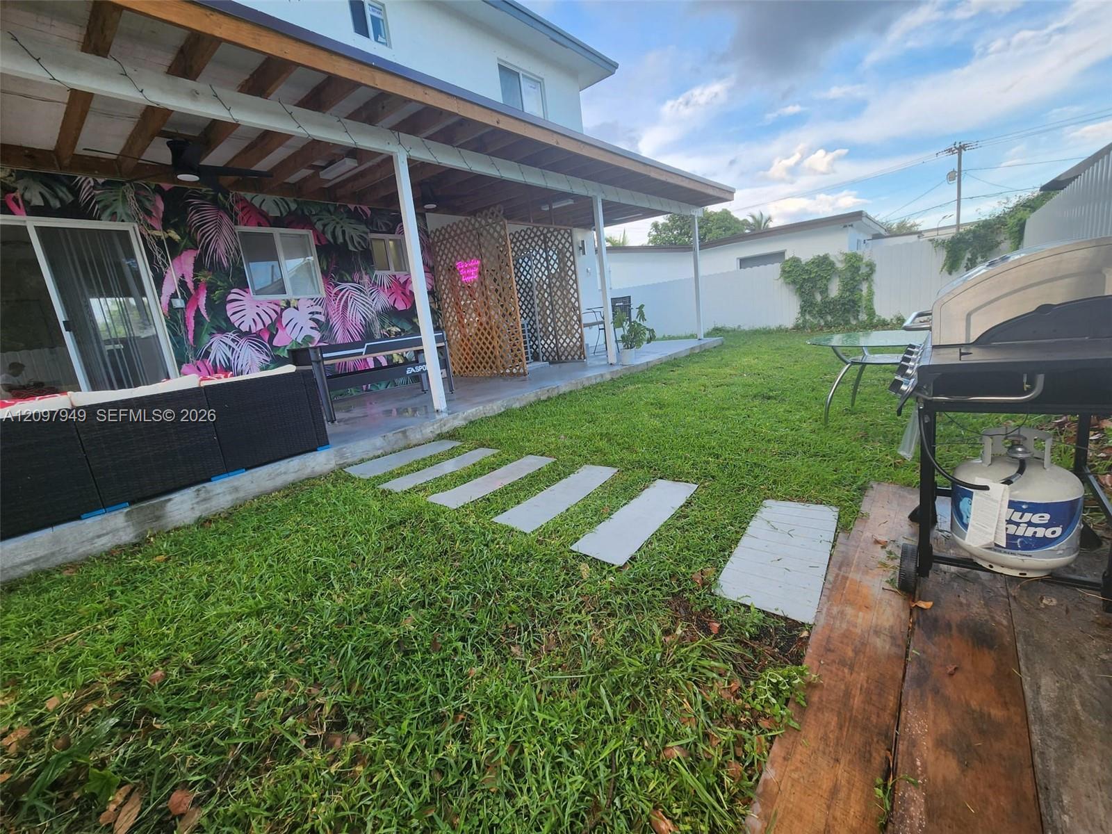 1426 Nw 74th Street 0 Property Photo 14