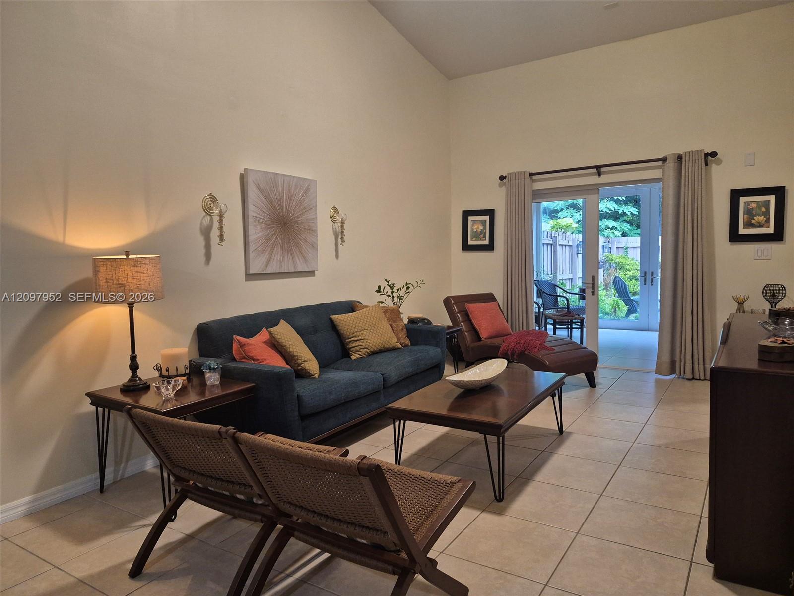 A12097952 Property Photo 7