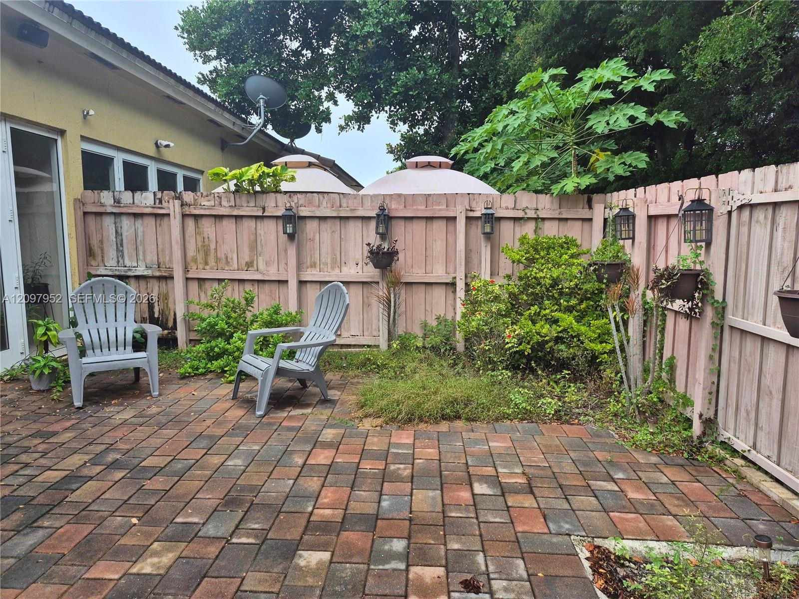 A12097952 Property Photo 19