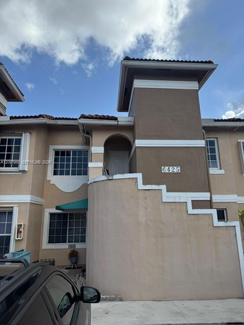 6425 Sw 130th Place 704 Property Photo 2