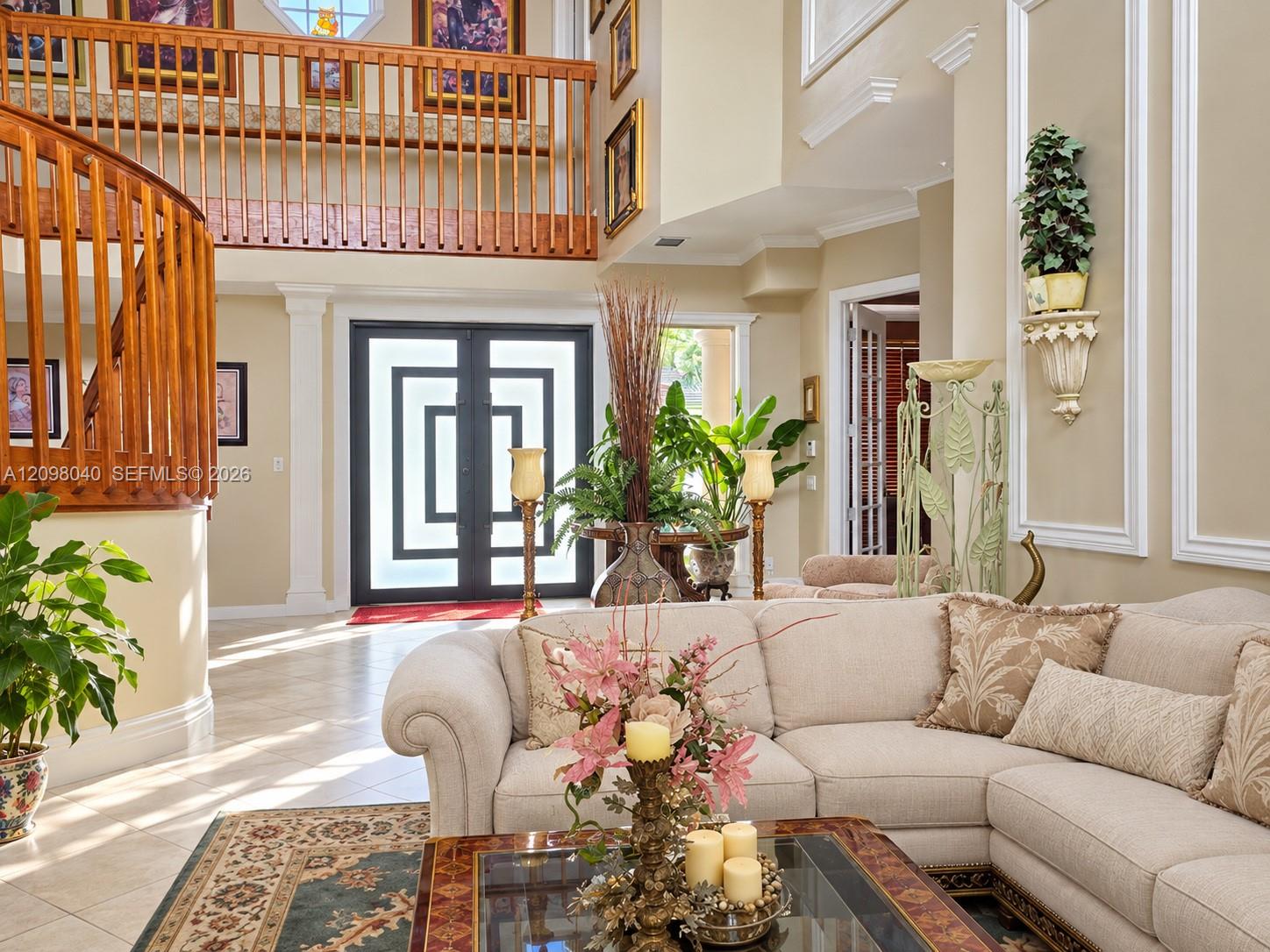A12098040 Property Photo 3