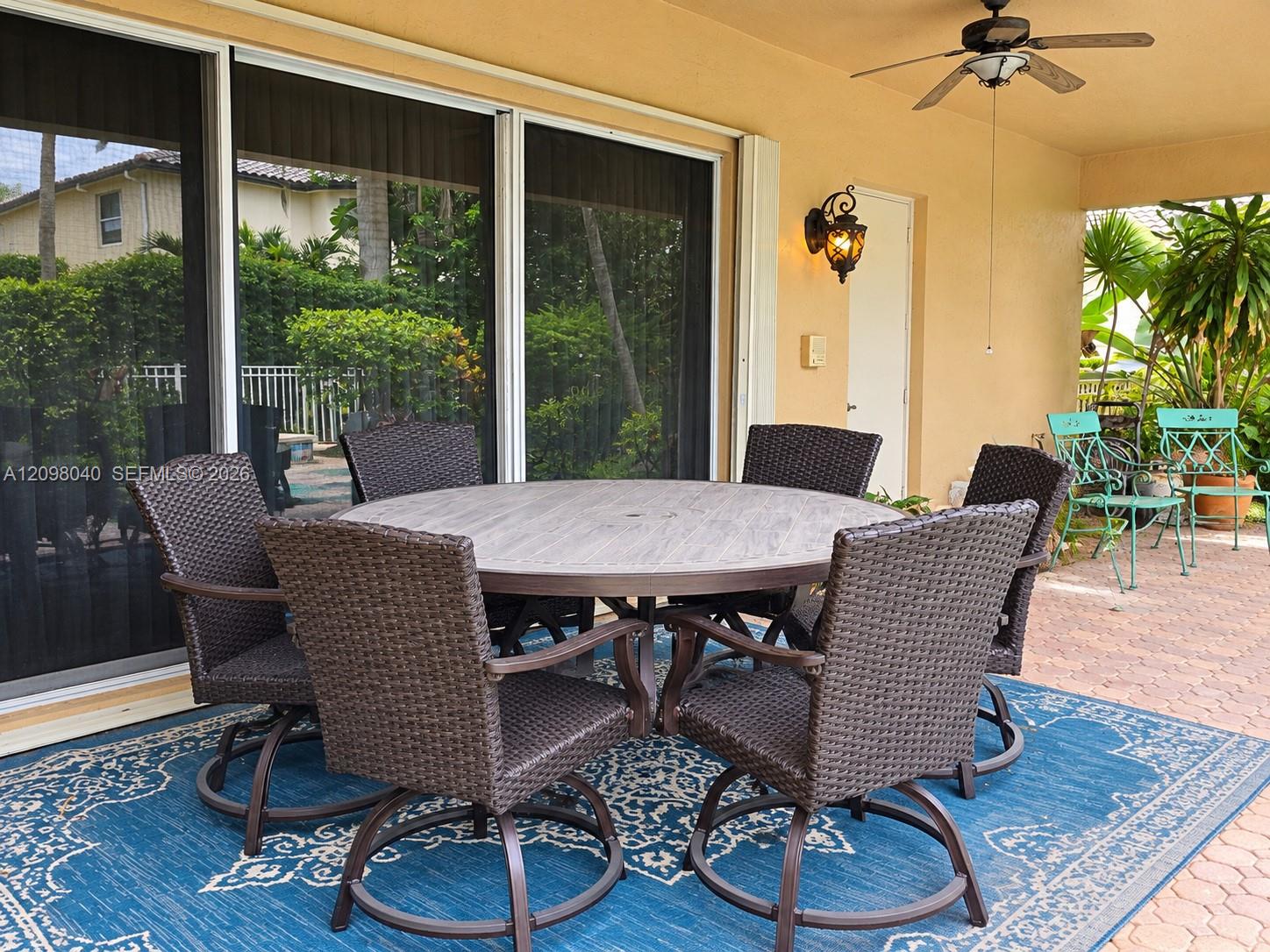 A12098040 Property Photo 17