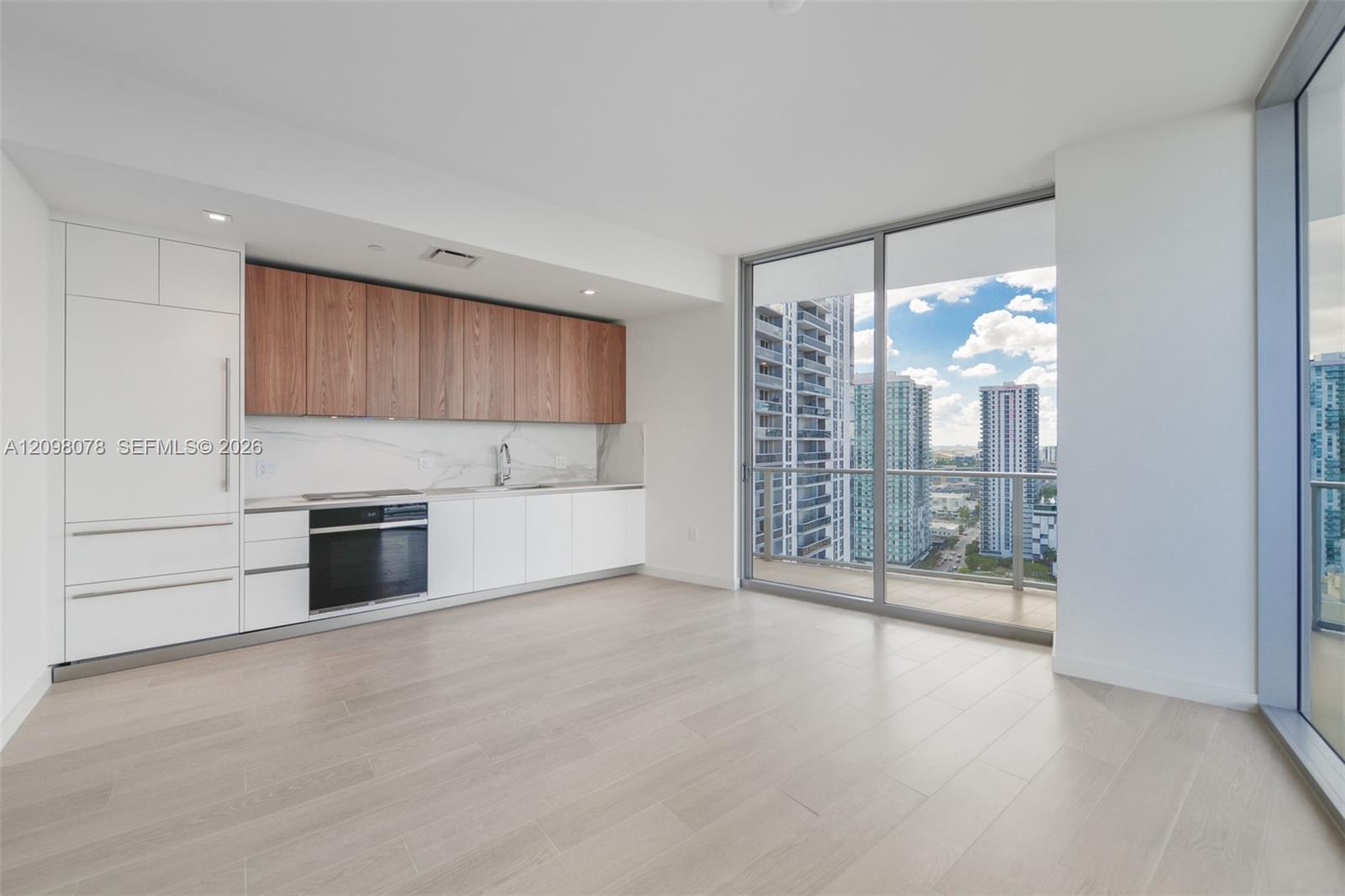 1400 Biscayne Boulevard 2207 Property Photo 4