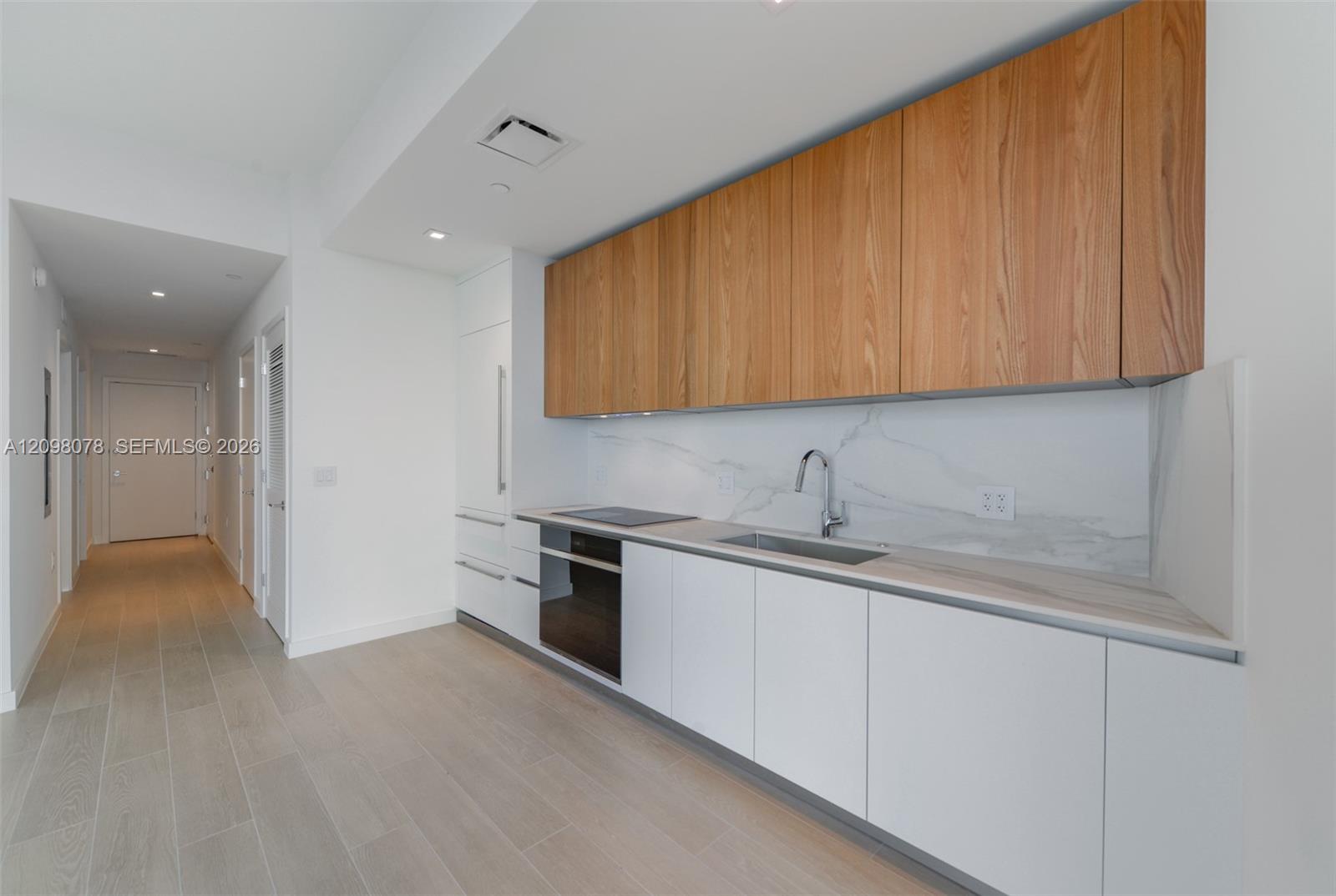 1400 Biscayne Boulevard 2207 Property Photo 6