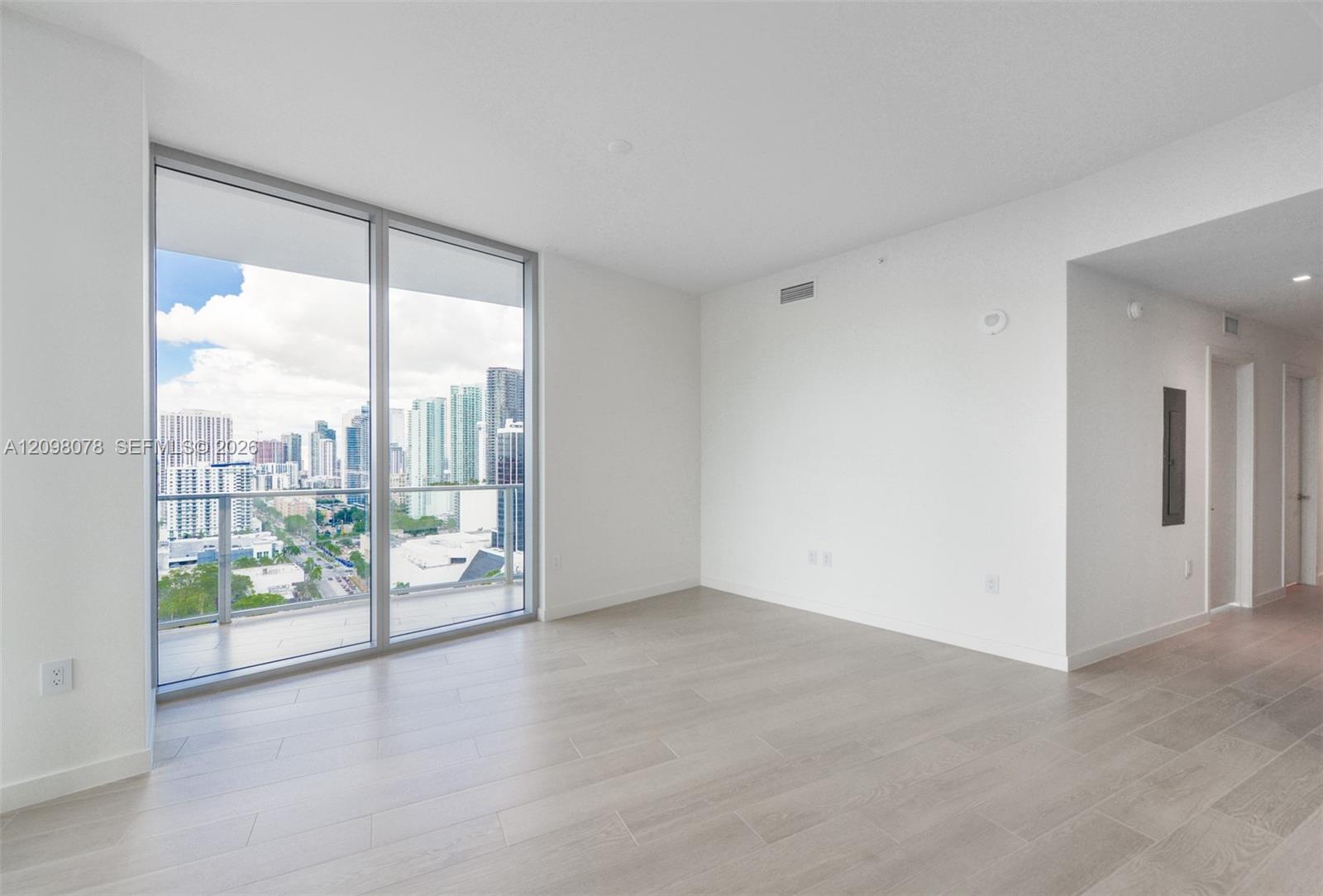 1400 Biscayne Boulevard 2207 Property Photo 10