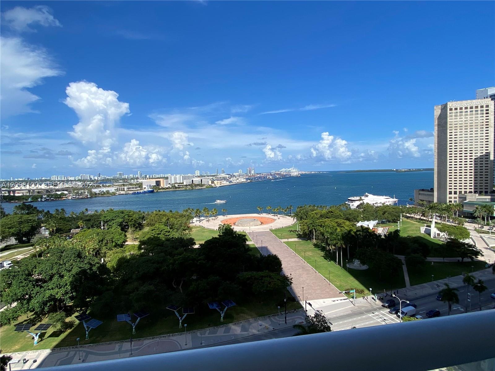 50 Biscayne Boulevard 1508 Property Photo 2