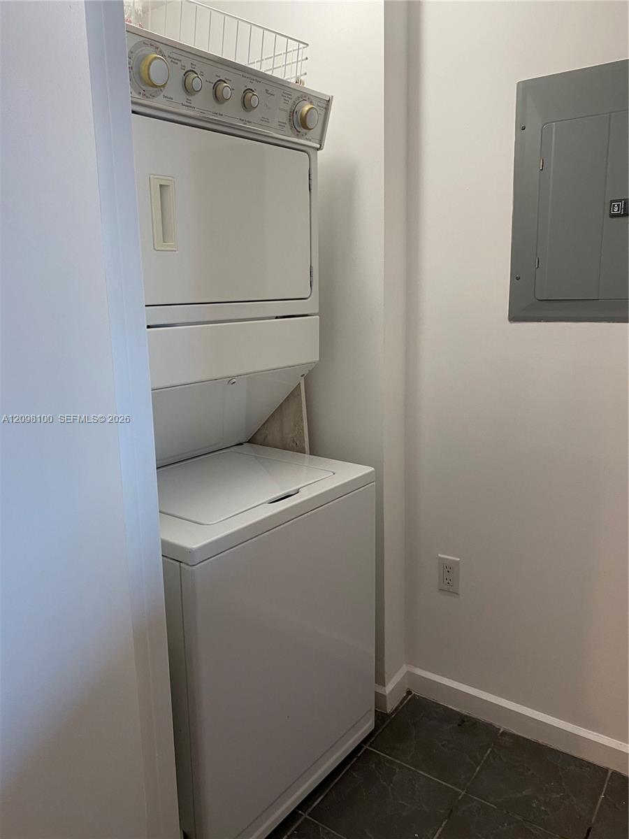 50 Biscayne Boulevard 1508 Property Photo 9