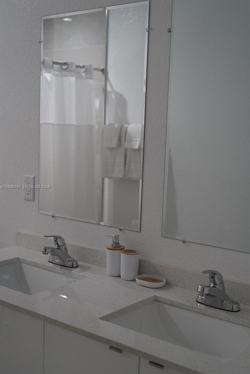 A12098146 Property Photo 13