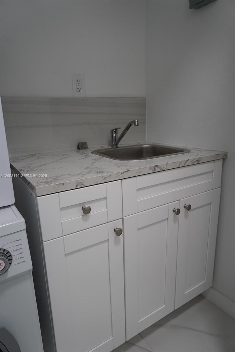 A12098146 Property Photo 20