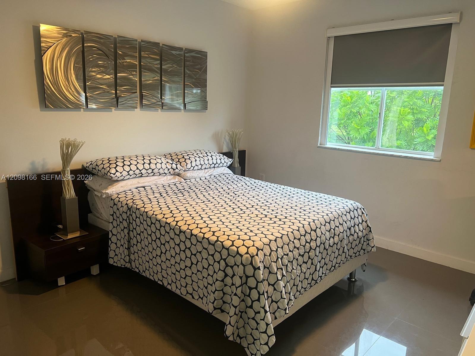 A12098166 Property Photo 6