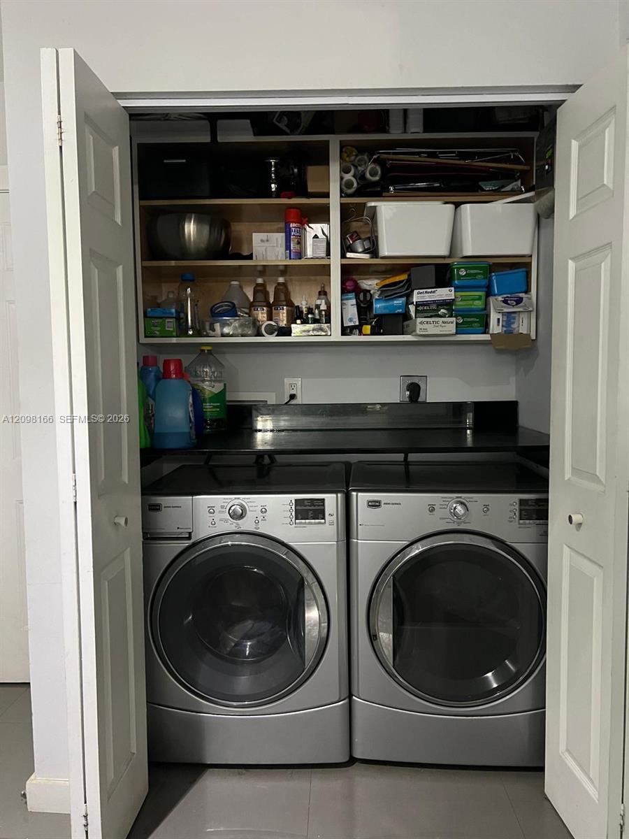 A12098166 Property Photo 8