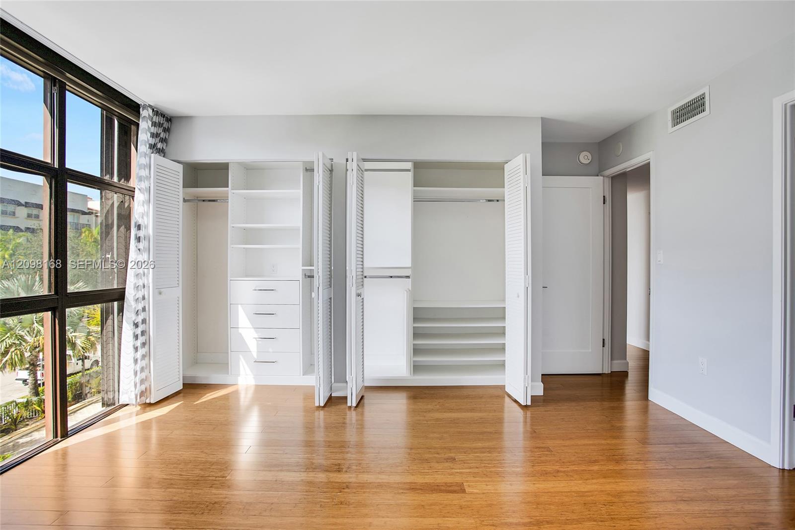 600 Biltmore Way 306 Property Photo 15